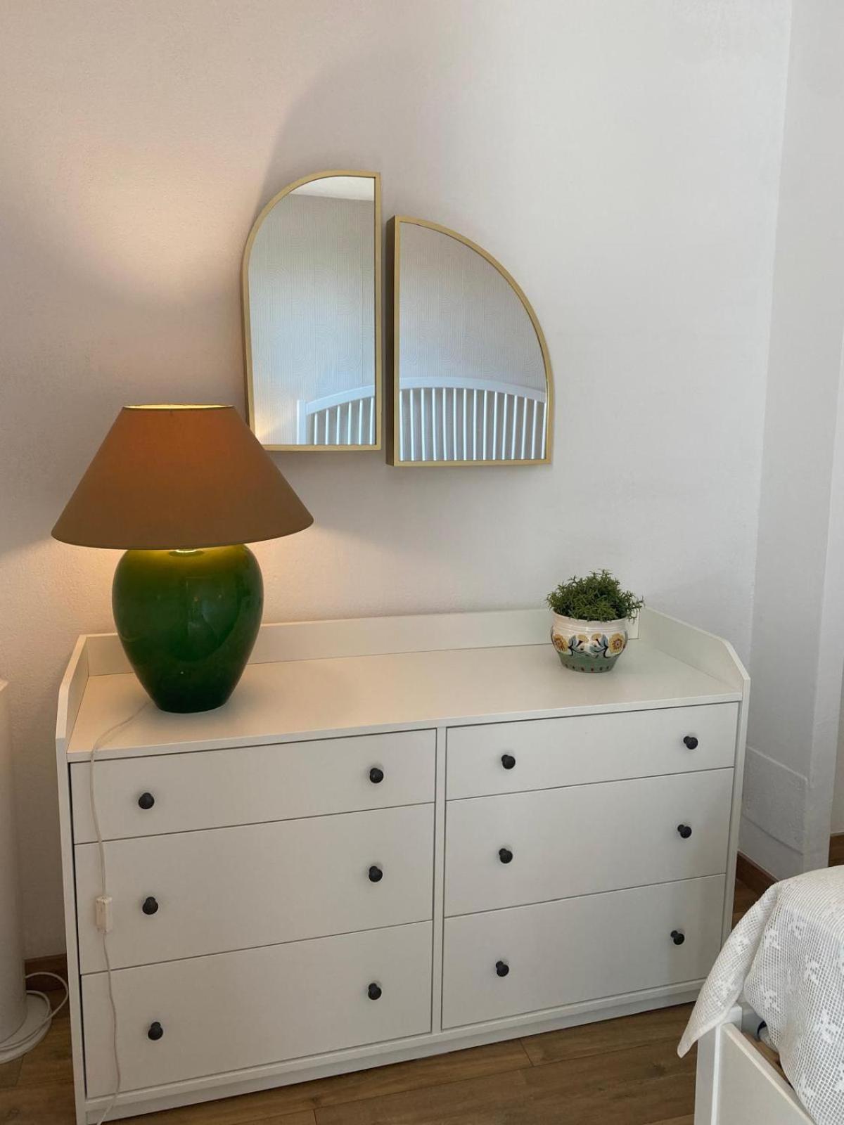 Apartment Via *