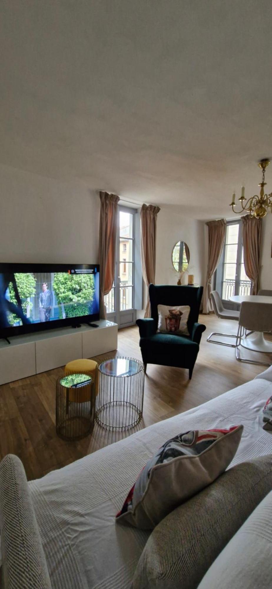 Via Apartment *